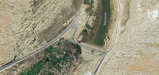 The Derna Dam on the edge of the city, the second dam to collapse. Image Google Earth.